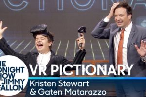 Virtual Reality Pictionary with Kristen Stewart, Gaten Matarazzo