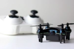 10 MEILLEURS MINI DRONES AVEC CAMÉRA DE 2021