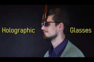 Holographic Glasses for Virtual Reality