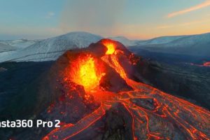 Insta360 VR: Flying Over Iceland Volcano - A Virtual Reality Experience