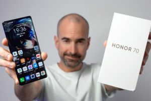 Honor 70 Unboxing | Stunning Mid-Range Smartphone