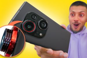 World's First Moving Camera Smartphone !