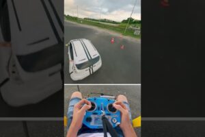 A Risky Landing On The Car 🚗| #fpv #drone #fpvdronefreestyle #viral #shorts #short #dji #trending