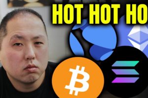 WHY BITCOIN AND ALTCOINS ARE SO HOT