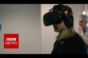 Could virtual reality help treat anxiety? - BBC News