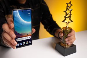 The Smartphone Award That Defines 2022!
