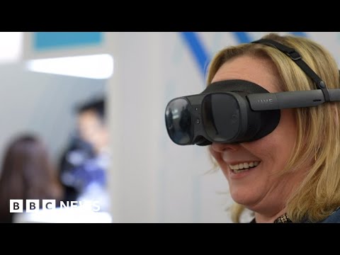 Can VR headsets go mainstream? - BBC News
