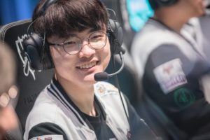 Faker continues to set records with 2000th kill in the LCK | ESPN Esports